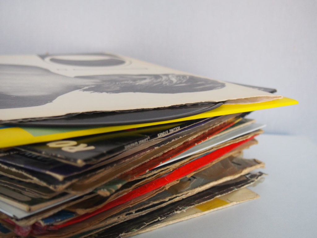 Start your own vinyl record collection in 3 easy steps